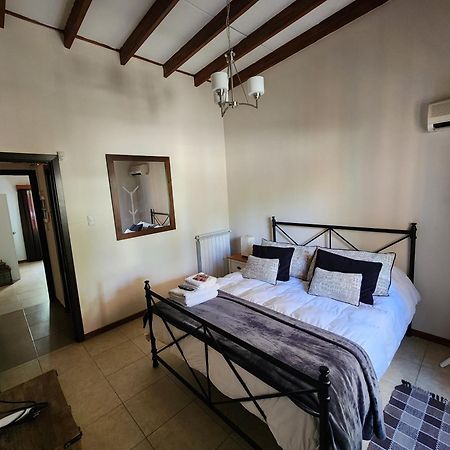 Pinar De Hurtado Colonia del Sacramento Rom bilde